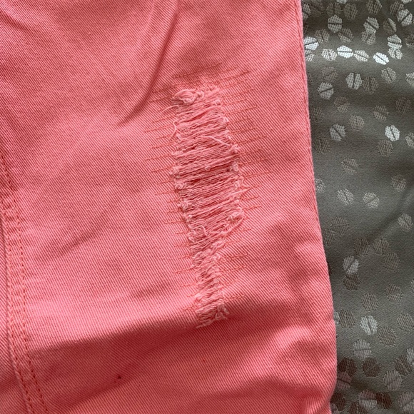 Dollhouse Size 5 cropped jeans - Picture 3 of 3